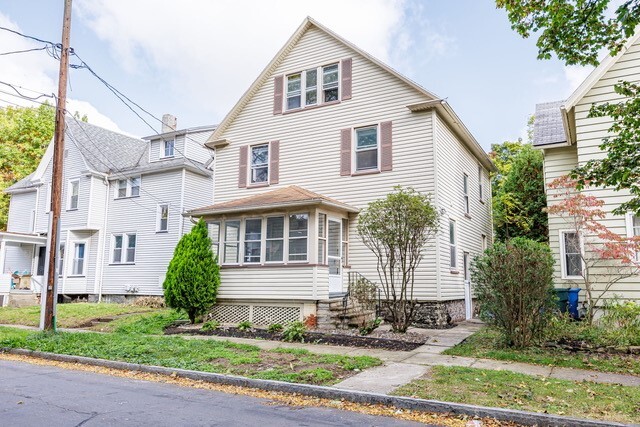 12 Benton St in Rochester, NY - Building Photo - Building Photo