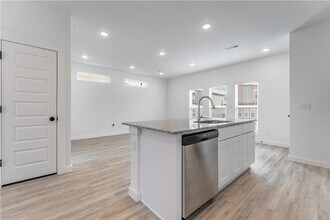 840 Boardwalk Ave in Bentonville, AR - Building Photo - Building Photo