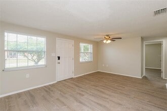 1319 Gerard Ln in Holiday, FL - Building Photo - Building Photo