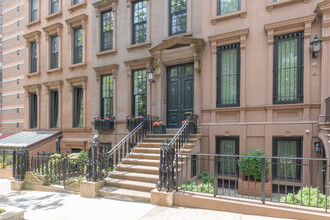 178 E 95th St in New York, NY - Foto de edificio - Building Photo