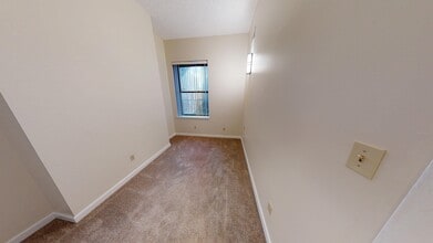 1313 Allegheny Ave, Unit 202 in Pittsburgh, PA - Foto de edificio - Building Photo