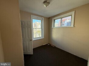 2411 W Indiana Ave in Philadelphia, PA - Building Photo - Building Photo