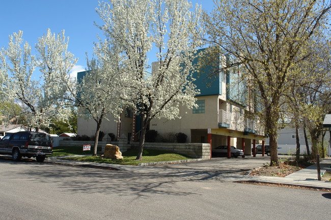 Longmont Station