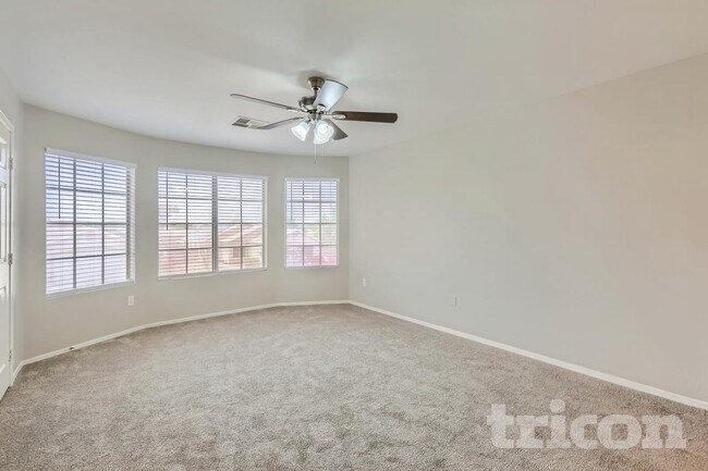 8754 W Christopher Michael Ln in Peoria, AZ - Foto de edificio - Building Photo