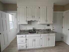 389 Hawley Ave in Bridgeport, CT - Building Photo
