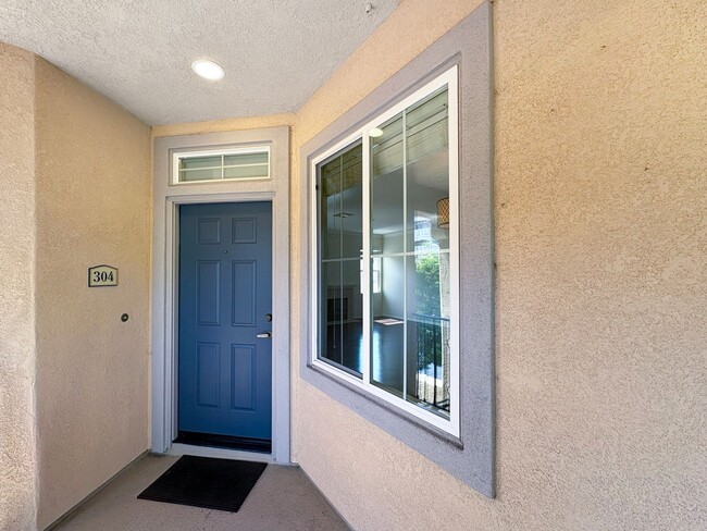 11035 Catarina Ln in San Diego, CA - Building Photo - Building Photo