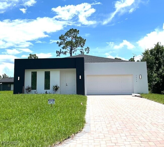 property at 1218 Eclat St E