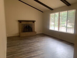 9377 Blue Oak Dr in Orangevale, CA - Building Photo - Building Photo