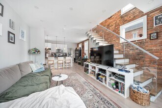 622 W State St in Columbus, OH - Building Photo - Building Photo