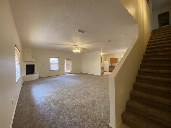 1340 Tesuque Ct NE in Rio Rancho, NM - Building Photo - Building Photo