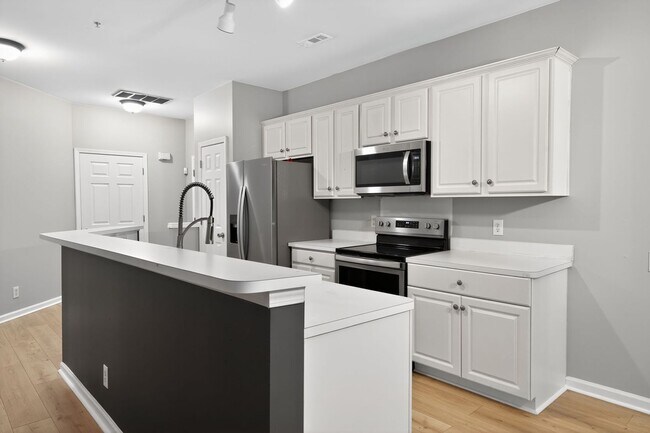 3208 Margellina Drive in Charlotte, NC - Building Photo - Building Photo