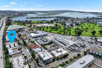 Del Rey Apartments in San Diego, CA - Building Photo - Building Photo