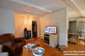 74 Manet Rd in Newton, MA - Building Photo - Building Photo