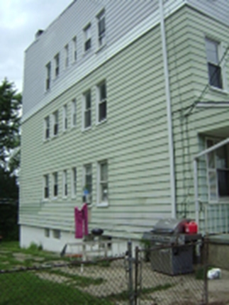 471 Harrison Ave in Garfield, NJ - Building Photo