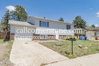 4919 Sonata Dr in Colorado Springs, CO - Building Photo - Building Photo
