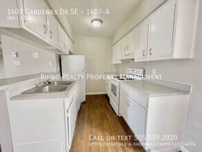 1407 Cardenas Dr SE-Unit -1407-A in Albuquerque, NM - Building Photo - Building Photo