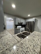 675 Station View Run in Lawrenceville, GA - Building Photo - Building Photo