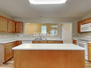 4705 Camden Ridge Dr in Greensboro, NC - Building Photo - Building Photo