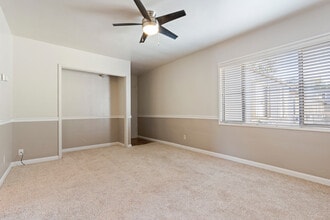 Alexander’s Place at 1625 H Street in Sacramento, CA - Foto de edificio - Interior Photo