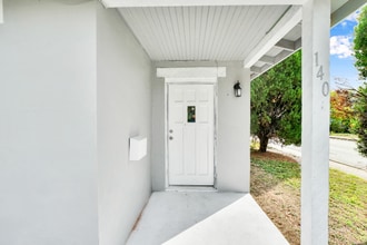 140 Glenarm Pl in Balcones Heights, TX - Building Photo - Building Photo