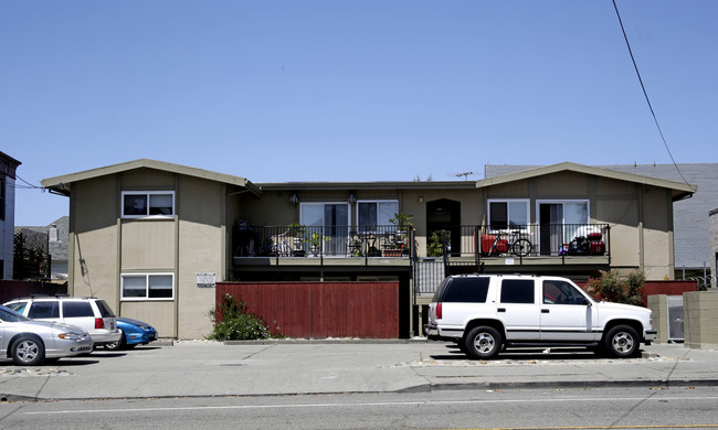 3217 West St in Emeryville, CA - Foto de edificio - Building Photo