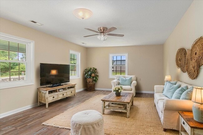 604 Kiwanis Ave in Fayetteville, TN - Building Photo - Building Photo