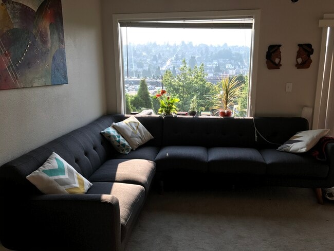 3420 15th Ave W Unit 204, Unit Urban Terrace