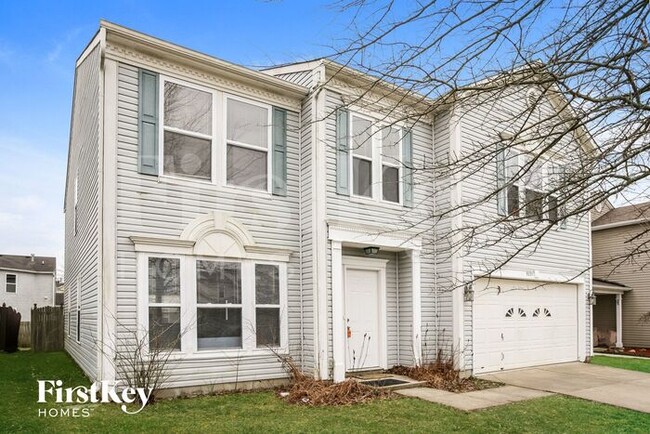 9235 W Rising Sun Dr in Pendleton, IN - Building Photo - Building Photo