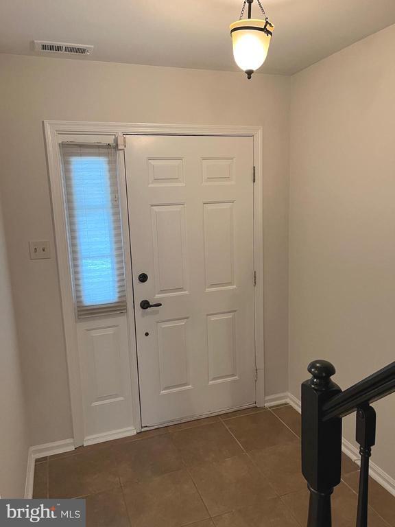 property at 32 Wyckwood Ct