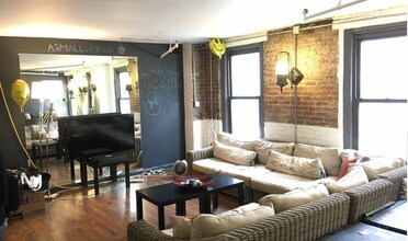 24 Ninth Ave in New York, NY - Building Photo - Building Photo