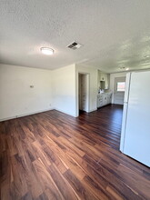 9313 Mahler Pl in The Village, OK - Building Photo - Building Photo