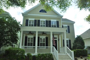 607 Nadina Pl in Kissimmee, FL - Building Photo