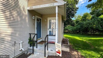 611 Maplewood Ave in Mohnton, PA - Building Photo