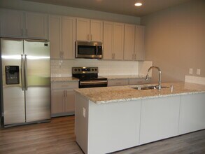 3108 Ponderosa St NE in Lacey, WA - Building Photo - Building Photo