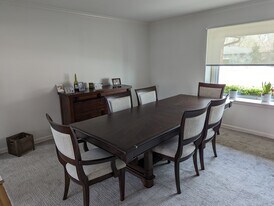 5230 S Columbia Ave in Tulsa, OK - Building Photo