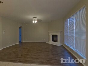 6356 Ferncreek Ln in Fort Worth, TX - Building Photo - Building Photo