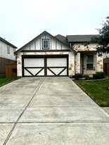 9214 Melmack Dr in Arcola, TX - Building Photo