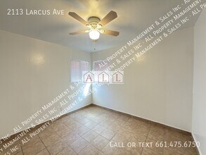 2113 Larcus Ave in Bakersfield, CA - Building Photo - Building Photo