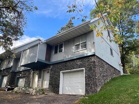 1229 Augusta Ave in Wausau, WI - Building Photo