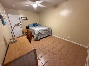 5809 Lindo Paseo in San Diego, CA - Building Photo - Building Photo