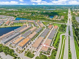 5264 Beckman Ter in Palm Beach Gardens, FL - Building Photo