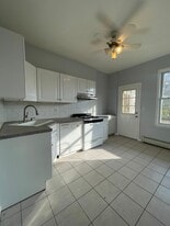 424 Kennedy Blvd, Unit 1 in Bayonne, NJ - Building Photo