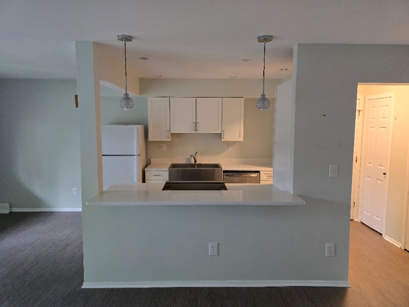 418 Riviera Dr in St. Clair Shores, MI - Building Photo