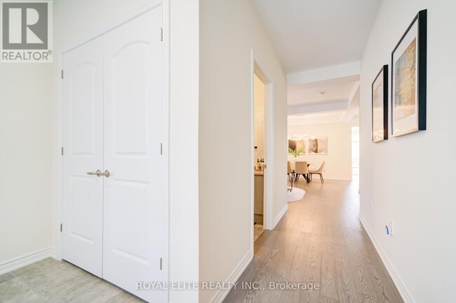 184 Silk Twist Dr in East Gwillimbury, ON - Building Photo - Building Photo