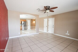 4609 Joseph Rodriguez Dr in El Paso, TX - Building Photo - Building Photo