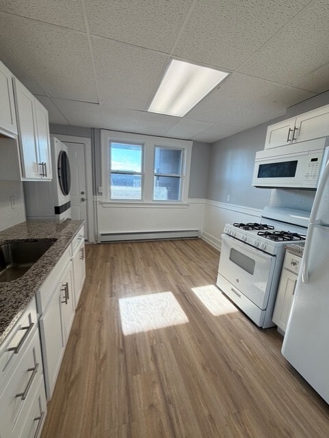 165-169 Park Rd in West Hartford, CT - Foto de edificio - Building Photo