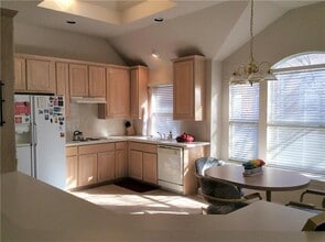 18731 Gibbons Dr in Dallas, TX - Building Photo - Building Photo