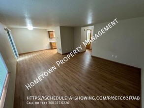 1702 Sulky Dr SE-Unit -Unit A in Lacey, WA - Foto de edificio - Building Photo