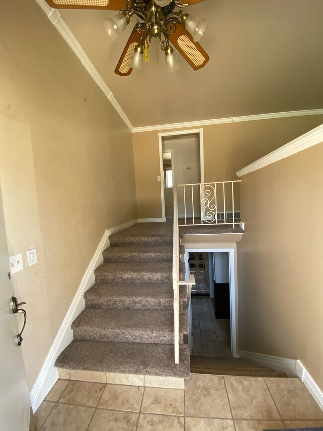 1477 E 7320 S St in Cottonwood Heights, UT - Building Photo - Building Photo
