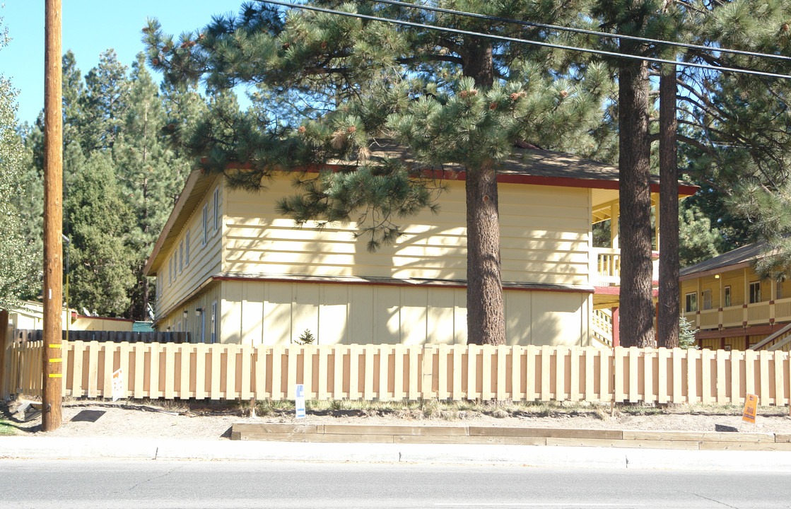 The Carriage Stop Apartments in Big Bear Lake, CA - Building Photo